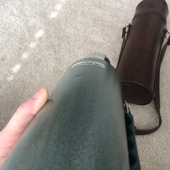 Vintage Aladdin Stanley Thermos A-944DH Green Quart With Leather Carrying Case - Picture 7 of 16